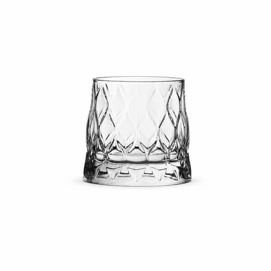 Paşabahçe Leafy, Leafy čaše, Leafy 320 ml, Paşabahçe čaše, čaše za whisky, čaše za viski, whisky čaše, set čaša za whisky, čaše za bourbon, čaše za gin, čaše za gin tonic, čaše za koktele, čaše za aperitiv, čaše za vodu, čaše za sok, reljefne čaše, čaše s uzorkom, vintage čaše, retro čaše, moderne čaše, elegantne čaše, fancy čaše, čaše za restoran, čaše za bar, čaše za hotele, čaše za ugostiteljstvo, profesionalne čaše, poklon za ljubitelja viskija, poklon za useljenje, poklon set čaša
