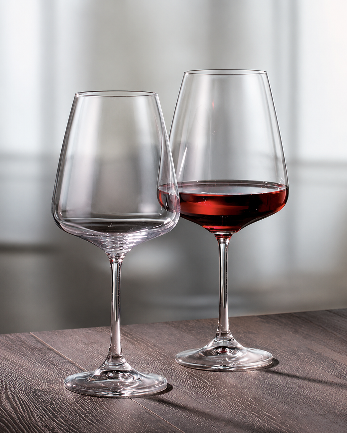 Set 6 čaša za crno vino Corvus Bohemia - Dvije opcije