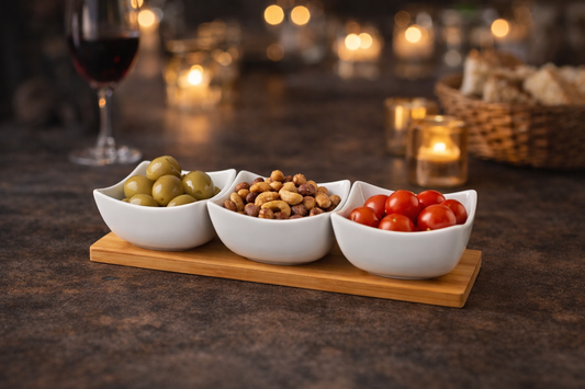 Set za posluživanje 4-dijelni (3+1) s bambus pladnjem