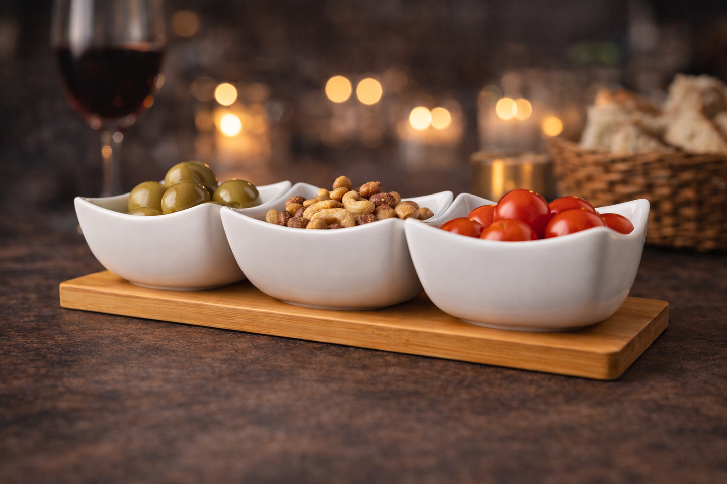 Set za posluživanje 4-dijelni (3+1) s bambus pladnjem