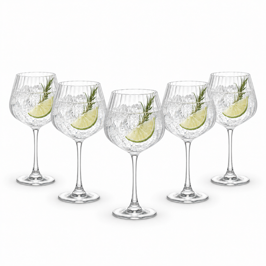 čaše s crticama, rebraste čaše za vino, čaše s reljefom, moderne čaše s prugama, čaše za gin, čaše za gin tonic, gin tonic čaše na stalku, čaše za koktele, čaše za aperol spritz, čaše za Hugo spritz, čaše za rose vino, čaše za bijelo vino, čaše za crno vino, elegantne vinske čaše, moderne čaše za vino, dekorativne čaše, dizajnerske čaše, fancy čaše za piće, estetske čaše za stol, čaše za ljetne koktele, čaše za terasu, čaše za restoran, čaše za wine bar, čaše za cocktail bar, premium čaše za ugostiteljstvo,
