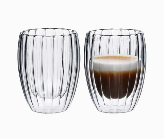 borosilikatne čaše, čaše s dvostrukim staklom, staklene šalice za kavu, PETER STRIPES čaše, elegantne čaše za poklon, čaše za latte, čaše za cappuccino, čaše za čaj, luksuzne čaše za apartmane, staklene čaše otporne na toplinu.