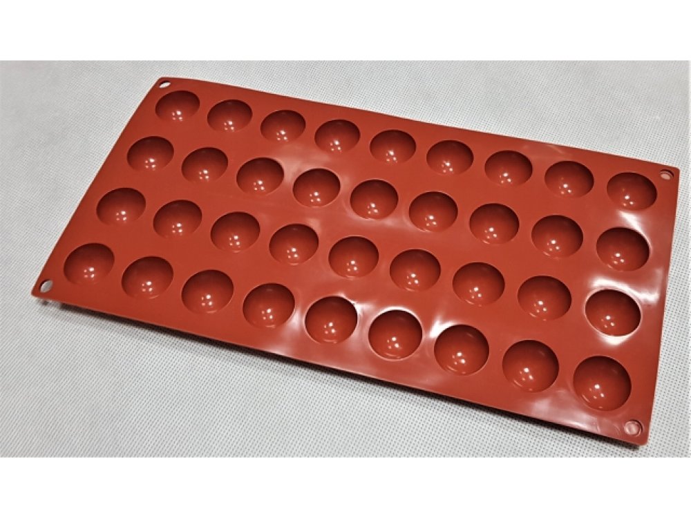 🧁 Silikonski kalup – polukugle 2,8 cm (mono porcije)