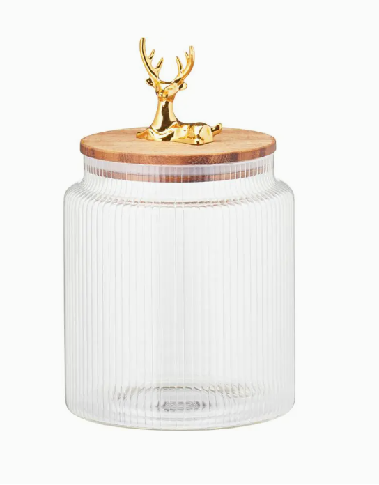 staklenka s jelenom, staklenka s poklopcem, božićna staklenka, borosilikatno staklo, staklenka za kekse, staklenka za kolače, ukrasna staklenka, staklenka Mondex, staklenka za čaj, posuda s poklopcem, staklenka za hranu, poklon staklenka, dekorativna staklenka, kuhinjski spremnik, staklenka za bombone, staklenka za kavu, staklenka s drvenim poklopcem, elegantna staklenka, božićni ukras, dekoracija doma, staklenka za kuhinju, staklenka za apartmane, staklenka za ugostiteljstvo, borosilikatna posuda, luksuzna