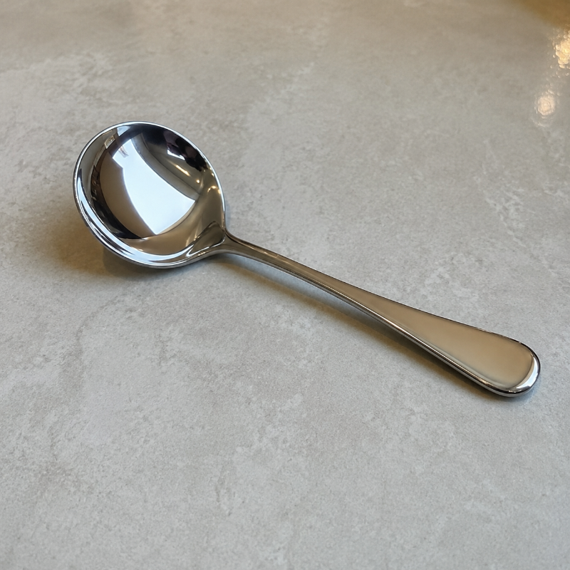 žličica za espresso, inox žličica, žličica za kavu, espresso žličica, inox žličica 11 cm, žličica 11 cm, žličica od nehrđajućeg čelika, profesionalna žličica, ugostiteljska žličica, hotelska žličica, pribor za kavu, pribor za ugostiteljstvo, inox pribor za jelo, mala žličica, žličica za cappuccino, žličica za macchiato, žličica za tursku kavu, inox beštek, beštek za ugostiteljstvo, žličica za restoran, žličica za kafić, žličica za hotel, pribor za espresso, kvalitetna inox žličica, polirana inox žličica, pr