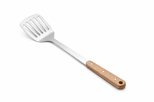 metalna lopatica, lopatica za prženje, kuhinjska lopatica metalna, perforirana lopatica, inox lopatica, lopatica s drvenom drškom, lopatica 37 cm, profesionalna kuhinjska lopatica, ugostiteljska oprema, pribor za kuhinju, pribor za prženje, lopatica za roštilj, lopatica za tavu, inox pribor za kuhinju, restoran kuhinjski pribor, kuhinjski alat profesionalni, oprema za restorane, lopatica za meso, lopatica za ribu, lopatica za povrće, kuhinjski pribor inox, metal spatula, frying spatula, stainless steel spat