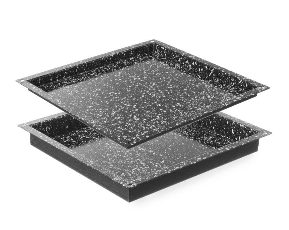 Izrađeni od emajliranog čelika.
20 mm vanjski rub sa svake strane.
Neljepljivi sloj.
Nema oslobođenih toksina tijekom pečenja
Bez kadija, nikl olova i BPA
Do 90 % u smanjenju masnoće.
Otpornost na temperaturu: do 300°c.pekač GN 2/3, gastro pekač GN 2/3, CONVECTOMAT CLASSIC GN 2/3, HENDI pekač, emajlirani pekač, profesionalni gastro pekač, pekač za konvektomat, pekač za profesionalnu pećnicu, GN 2/3 pekač, gastronorm pekač, pekač 354x325 mm, pekač za restorane, pekač za hotele, pekač za konobe, pekač za cate