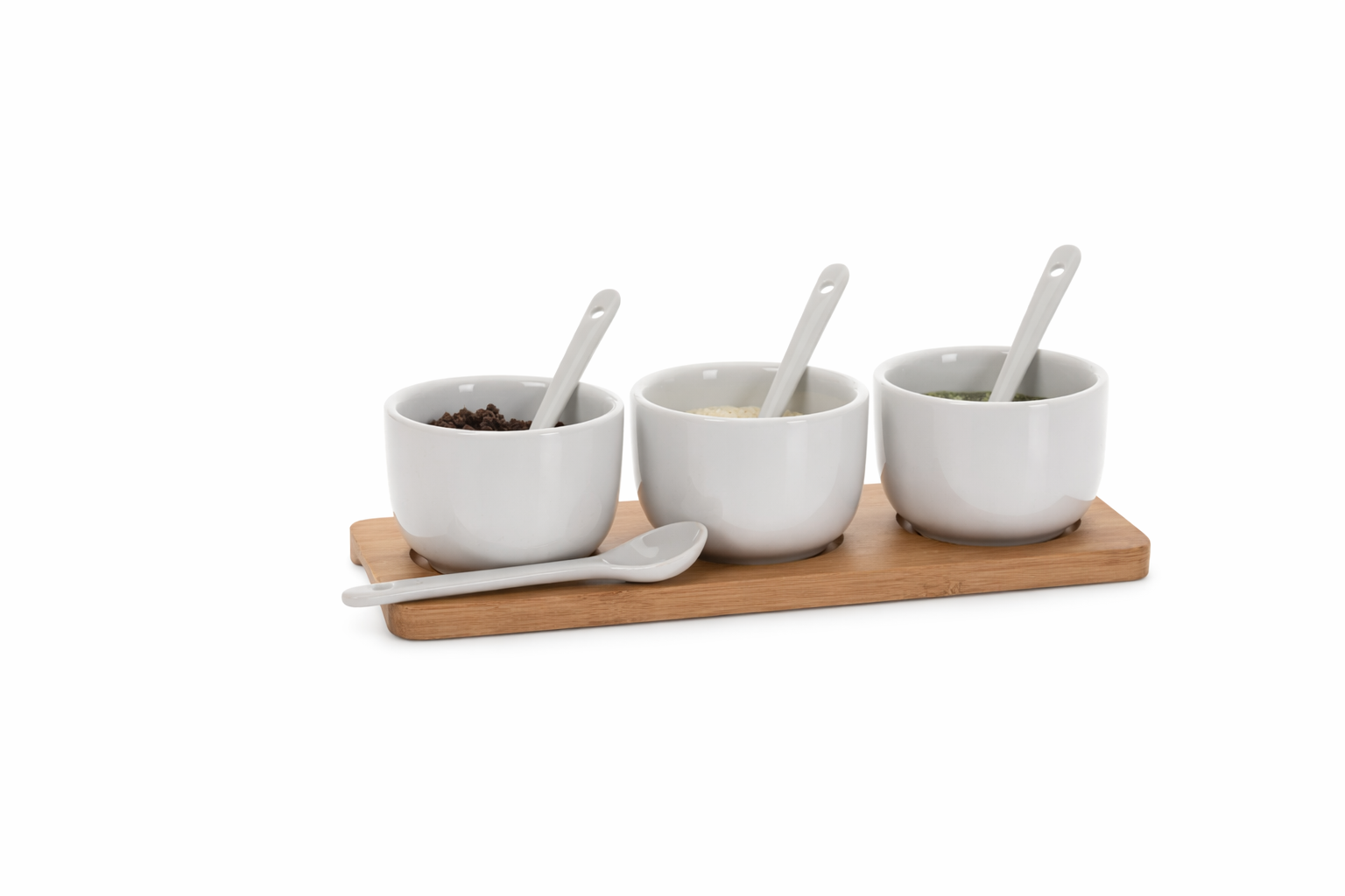 set zdjelica, zdjelice za umake, set za umake, zdjelice za dip, keramičke zdjelice, zdjelice s bambus podlogom, set zdjelica 3 kom, set za posluživanje, posuđe za serviranje, zdjelice za tapenade, zdjelice za začine, zdjelice za masline, bambus podloga za zdjelice, servirni set, kuhinjski pribor, posuđe za aperitiv, zdjelice za grickalice, set za stol, posuđe za ugostiteljstvo, set zdjelica za restoran, zdjelice za apartmane, moderni servirni set, set za BBQ stol, posuđe za druženja, kuhinjski dodatci, set 