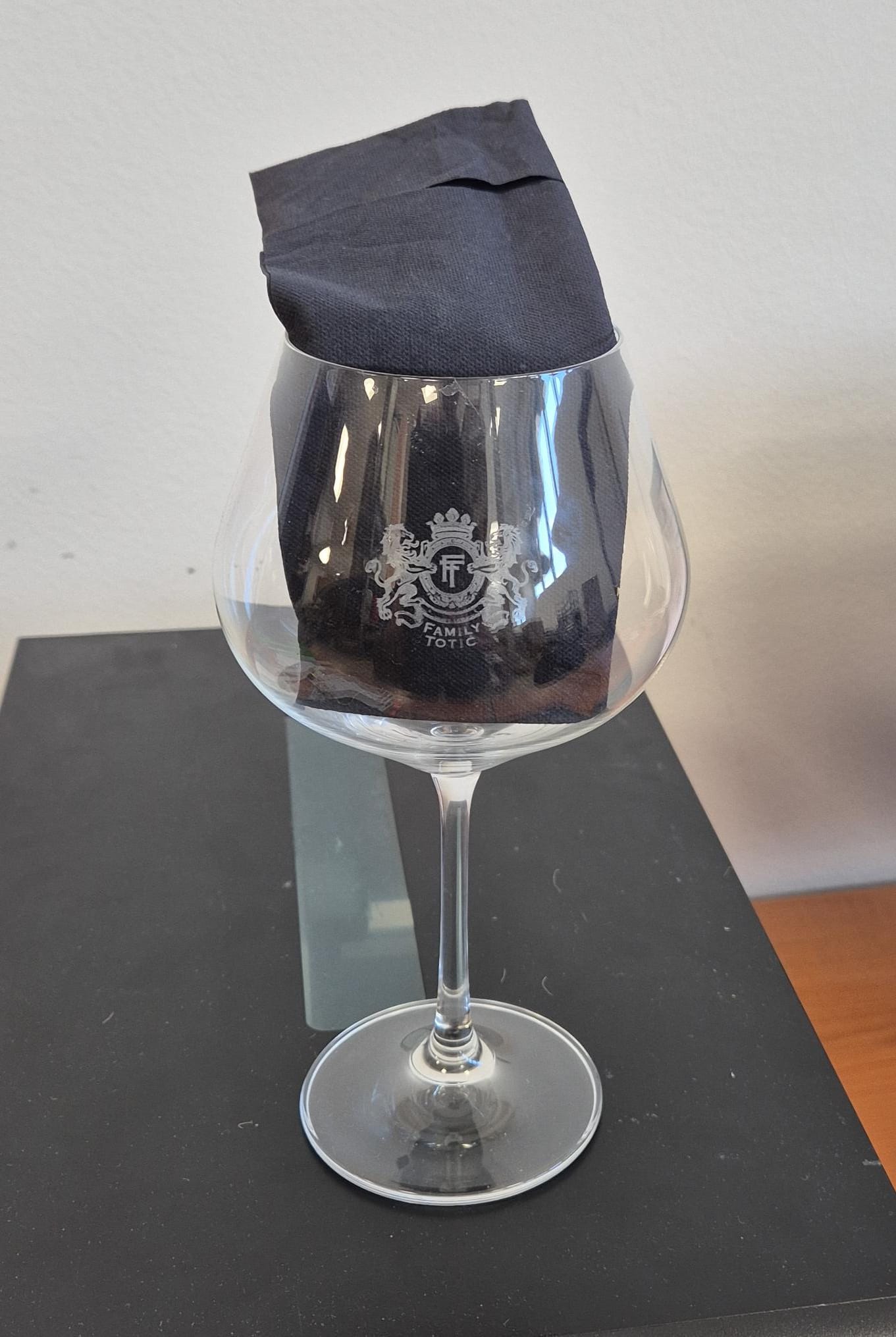 🍷 Čaše s vašim logom 🎨 Personalizacija (60 kom)
