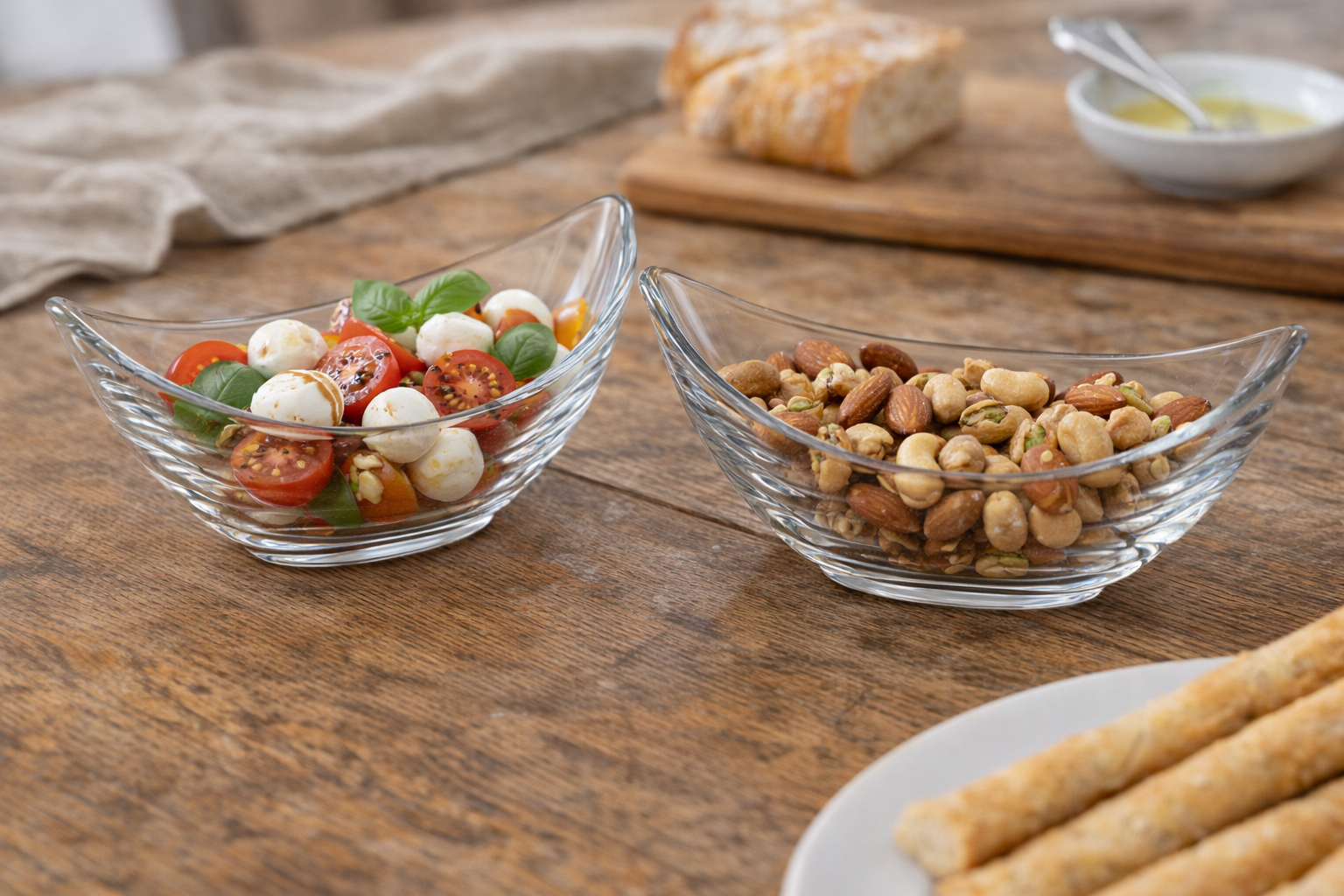 zdjela gondola, staklena zdjela gondola, zdjelice gondola set, pasabahce gondola zdjela, staklena zdjela za posluživanje, zdjela za salatu staklena, zdjela za grickalice, zdjela za orašaste plodove, zdjela za predjela, zdjela za tapase, zdjela za desert, staklena zdjela za slatko i slano, zdjela za catering, zdjela za buffet stol, zdjela za ugostiteljstvo, zdjela za hotel, zdjela za restoran, staklena zdjela elegantna, moderna staklena zdjela, zdjela za serviranje hrane, zdjela za aperitiv, zdjela za finger