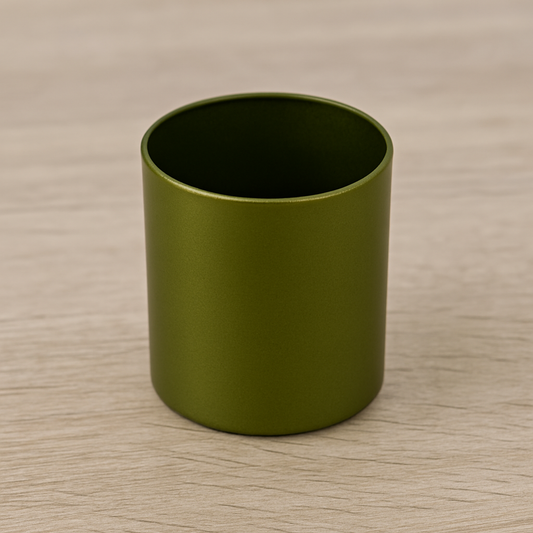 zeleni svjećnjak, metalni svijećnjak, dekoracija za stol, ugostiteljski svijećnjak, tealight držač, svijećnjak za restorane, oprema za apartmane, dekoracija interijera, svijećnjak webshop, svijećnjak Split, ugostiteljska oprema Split, dekoracija za svijeće online narudžba